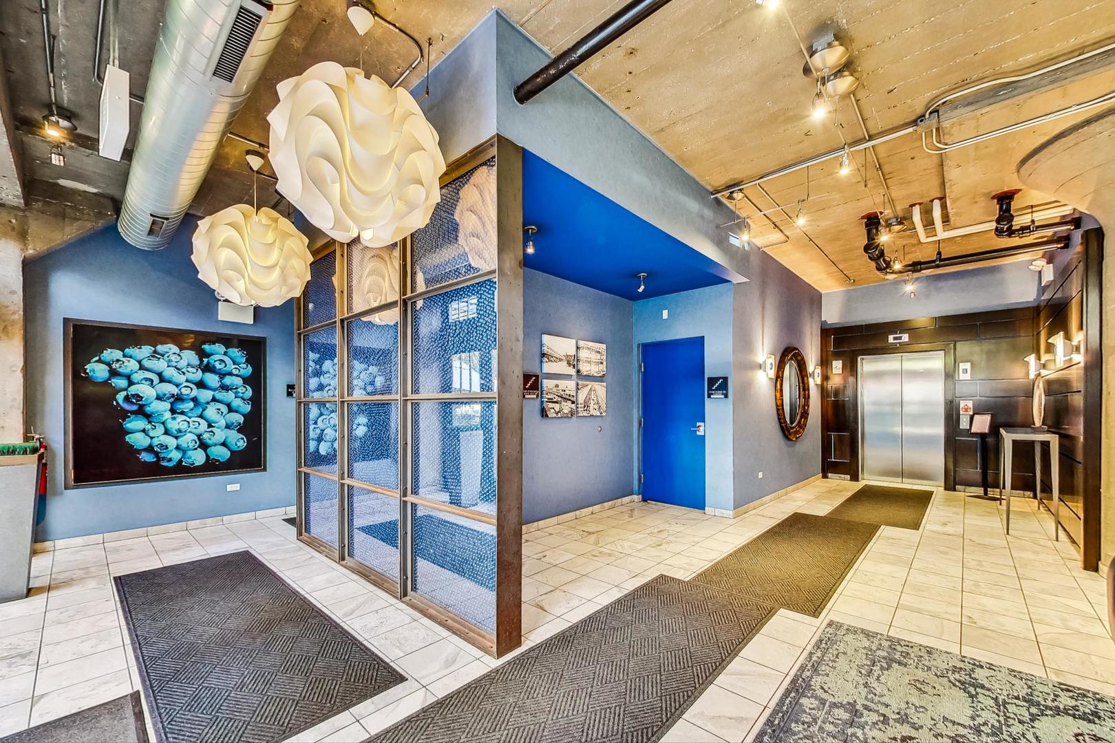 1001 W 15TH Street 241