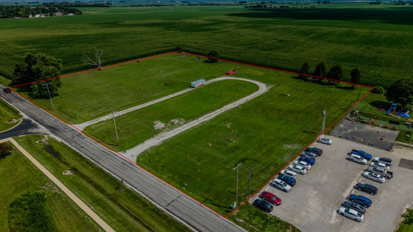 PETERS DR, SAINT JOSEPH, IL 61873 - Image 37bb7b5cd6f4ff2f1dbd3bdbca2b7880/3639567559