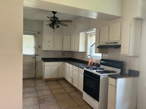 Tiny photo for 7018 S Calumet Avenue, Chicago, IL 60637 (MLS # 12714353)
