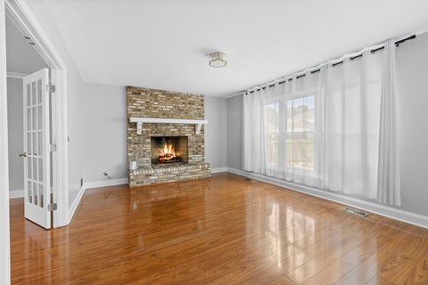 Tiny photo for 17 Cherrywood Drive, Schaumburg, IL 60194 (MLS # 12712019)