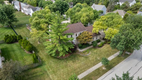 Tiny photo for 17 Cherrywood Drive, Schaumburg, IL 60194 (MLS # 12712019)