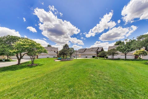 Tiny photo for 2634 Violet Street, Glenview, IL 60026 (MLS # 12676455)