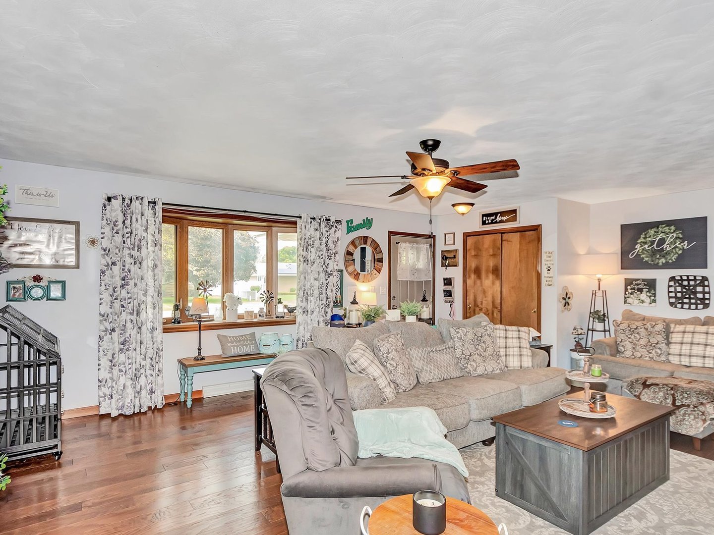 111 Countryside Lane N