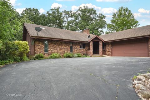 Photo of 17001 Mcguire Road, Harvard, IL 60033 (MLS # 12667726)