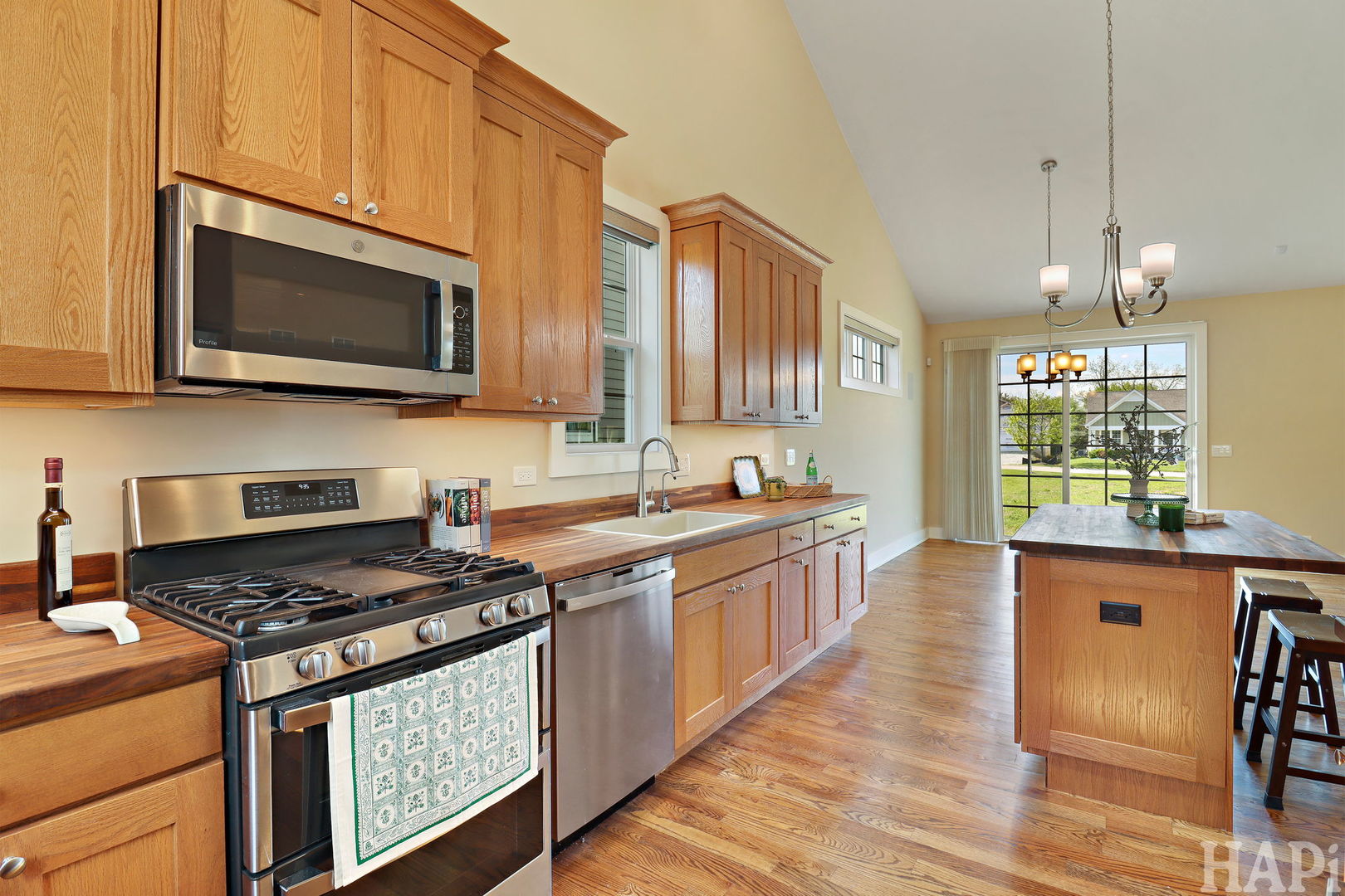 40491 N South Newport Drive