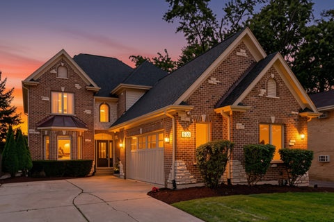Photo of 830 N Sleight Street, Naperville, IL 60563 (MLS # 12758373)