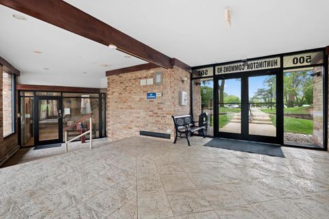 Tiny photo for 502 W Huntington Commons Road #443, Mount Prospect, IL 60056 (MLS # 12599415)