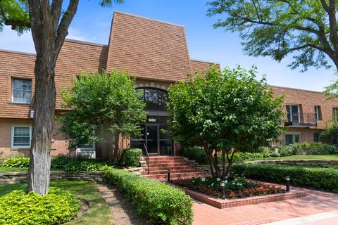 1250 Park Avenue W 421 Highland Park IL 60035