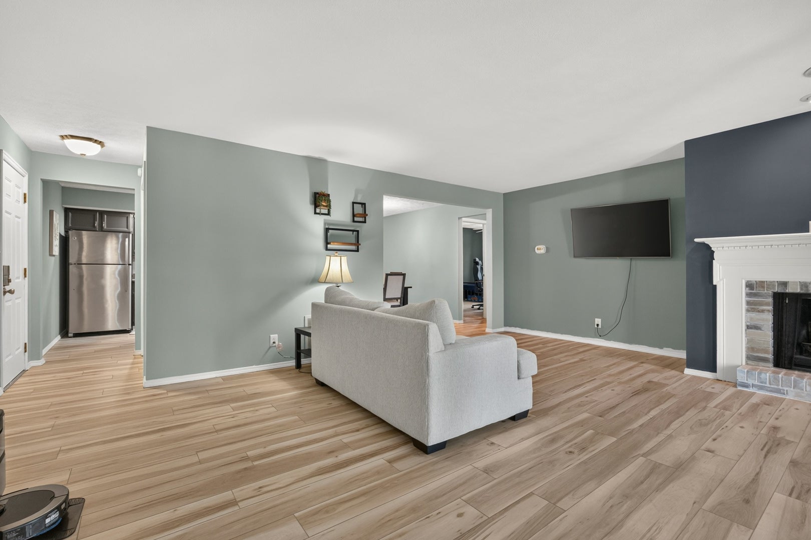 1111 E Jefferson Street 9