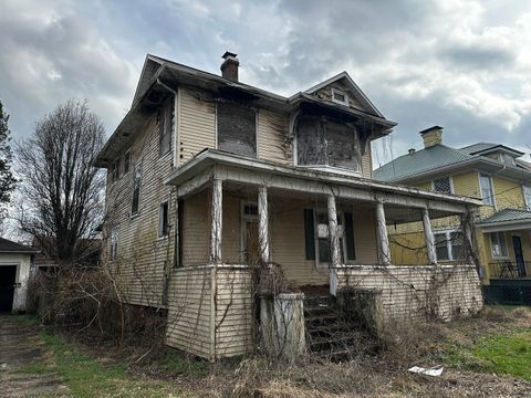 Tiny photo for 617 27th Street, Cairo, IL 62914 (MLS # 12582804)