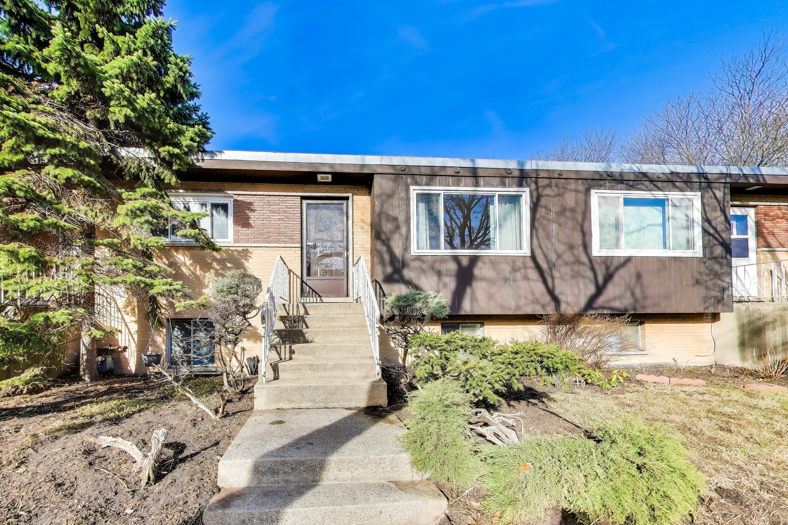 240 Elmwood Avenue