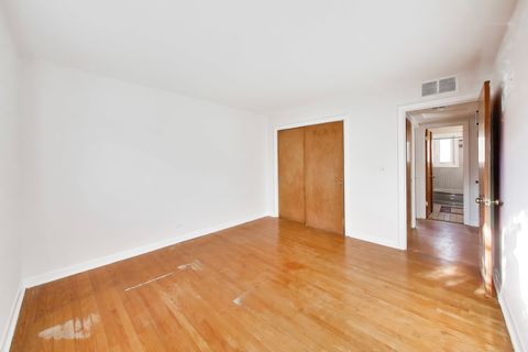Tiny photo for 240 Elmwood Avenue, Evanston, IL 60202 (MLS # 12589013)