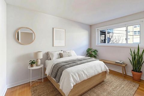 Tiny photo for 240 Elmwood Avenue, Evanston, IL 60202 (MLS # 12589013)