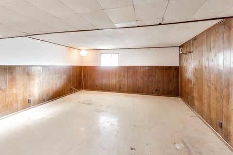 Tiny photo for 240 Elmwood Avenue, Evanston, IL 60202 (MLS # 12589013)