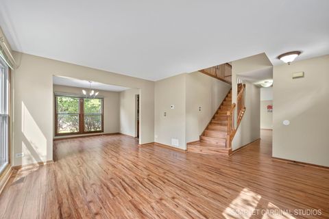 Tiny photo for 54 N Royal Oak Drive, Vernon Hills, IL 60061 (MLS # 12495008)