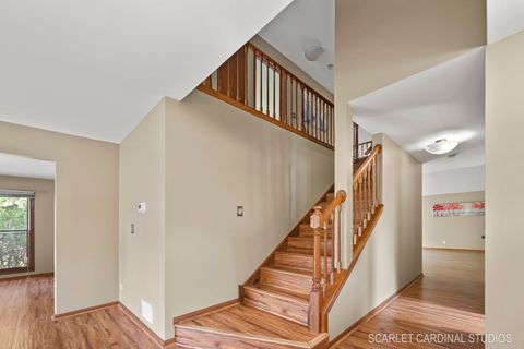 Tiny photo for 54 N Royal Oak Drive, Vernon Hills, IL 60061 (MLS # 12495008)