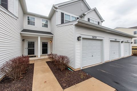 Tiny photo for 2879 Falling Waters Drive #2879, Lindenhurst, IL 60046 (MLS # 12601018)