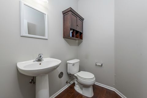 Tiny photo for 2879 Falling Waters Drive #2879, Lindenhurst, IL 60046 (MLS # 12601018)