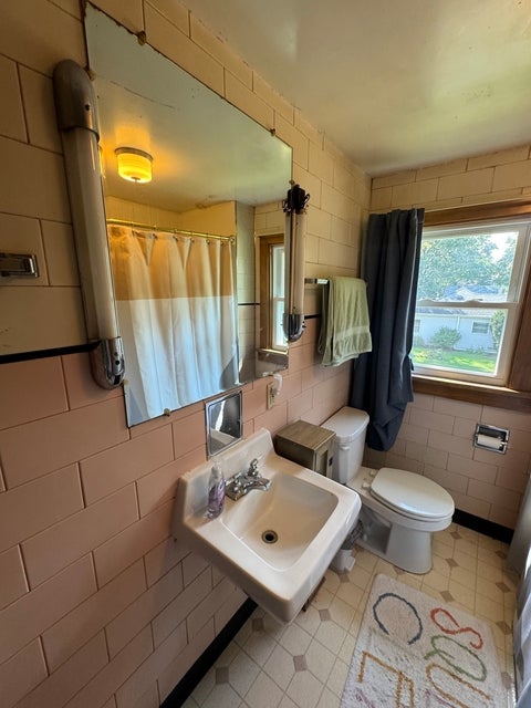Tiny photo for 523 E Wells Street, Geneseo, IL 61254 (MLS # 12752352)