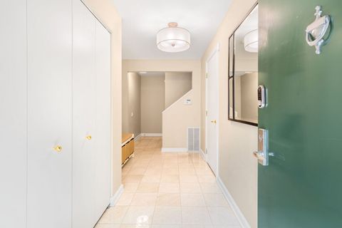 Tiny photo for 414 W Wisconsin Street #H, Chicago, IL 60614 (MLS # 12614426)