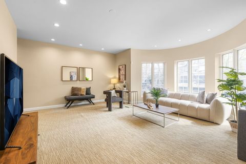 Tiny photo for 414 W Wisconsin Street #H, Chicago, IL 60614 (MLS # 12614426)