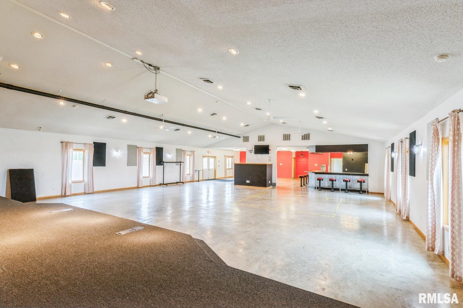 601 Mill Creek Parkway N