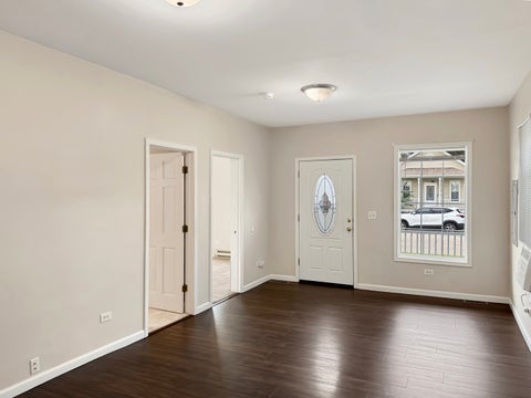 Tiny photo for 413 W Jackson Street, Ottawa, IL 61350 (MLS # 12730817)