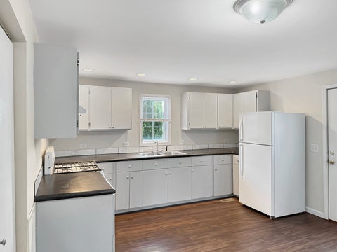 Tiny photo for 413 W Jackson Street, Ottawa, IL 61350 (MLS # 12730817)