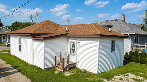 Tiny photo for 413 W Jackson Street, Ottawa, IL 61350 (MLS # 12730817)