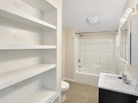 Tiny photo for 413 W Jackson Street, Ottawa, IL 61350 (MLS # 12730817)