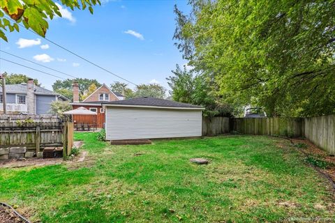 Tiny photo for 9252 S Sawyer Avenue, Evergreen Park, IL 60805 (MLS # 12494686)
