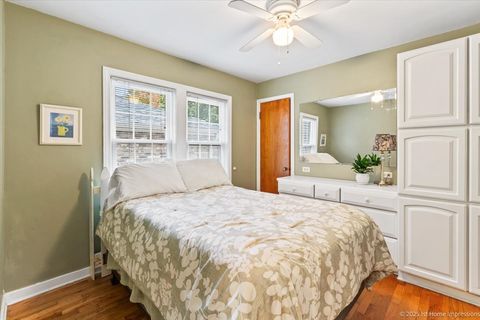 Tiny photo for 9252 S Sawyer Avenue, Evergreen Park, IL 60805 (MLS # 12494686)