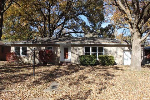 Photo of 8 NORTHBROOK Drive, Mt Vernon, IL 62864 (MLS # EB460552)