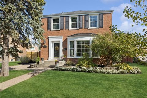 1813 Manchester Avenue Westchester IL 60154