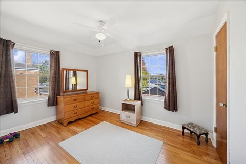 Tiny photo for 1813 Manchester Avenue, Westchester, IL 60154 (MLS # 12498756)