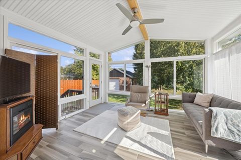 Tiny photo for 1813 Manchester Avenue, Westchester, IL 60154 (MLS # 12498756)