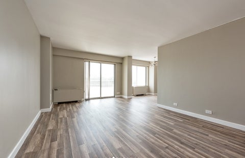 Tiny photo for 7061 N Kedzie Avenue #305, Chicago, IL 60645 (MLS # 12772626)