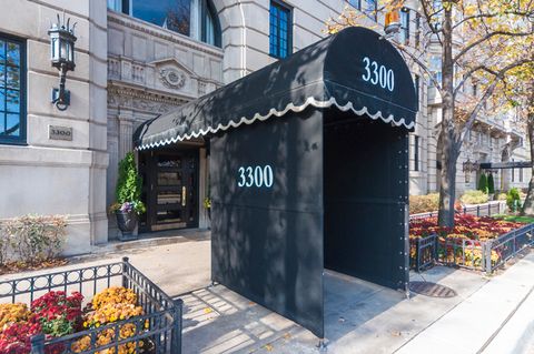 Tiny photo for 3300 N Lake Shore Drive #8D, Chicago, IL 60657 (MLS # 12545090)