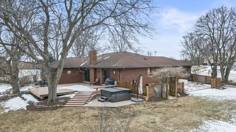 Tiny photo for 13120 Silver Fox Drive, Lemont, IL 60439 (MLS # 12549323)