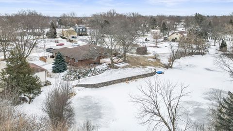 Tiny photo for 13120 Silver Fox Drive, Lemont, IL 60439 (MLS # 12549323)