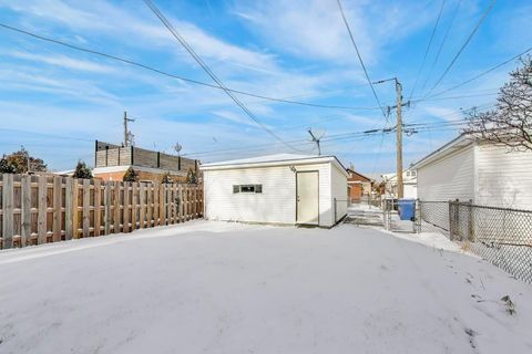Tiny photo for 6120 W Newport Avenue, Chicago, IL 60634 (MLS # 12550698)