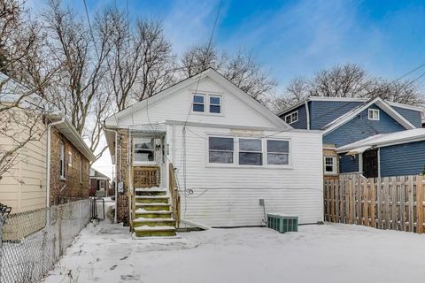 Tiny photo for 6120 W Newport Avenue, Chicago, IL 60634 (MLS # 12550698)
