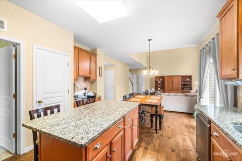 Tiny photo for 293 Dogwood Street, Bolingbrook, IL 60490 (MLS # 12568791)