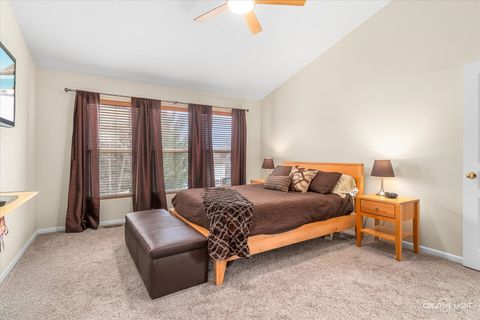 Tiny photo for 293 Dogwood Street, Bolingbrook, IL 60490 (MLS # 12568791)