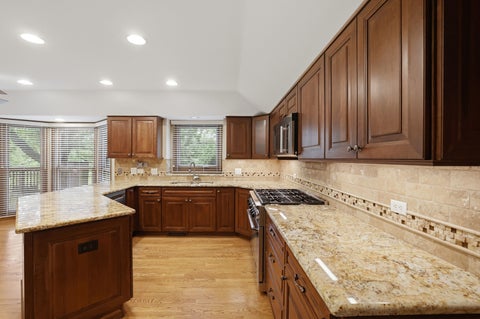 Tiny photo for 2528 Sun Valley Road, Lisle, IL 60532 (MLS # 12732617)