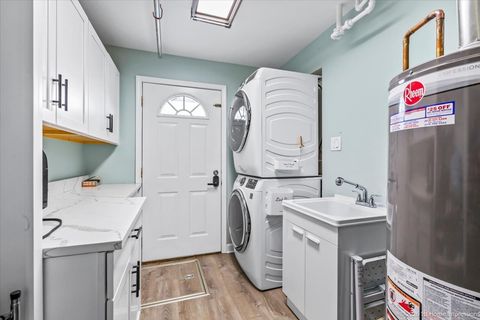 Tiny photo for 8836 W 93rd Place, Hickory Hills, IL 60457 (MLS # 12625436)