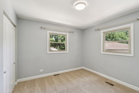 Tiny photo for 195 7th Street, Wheeling, IL 60090 (MLS # 12452519)
