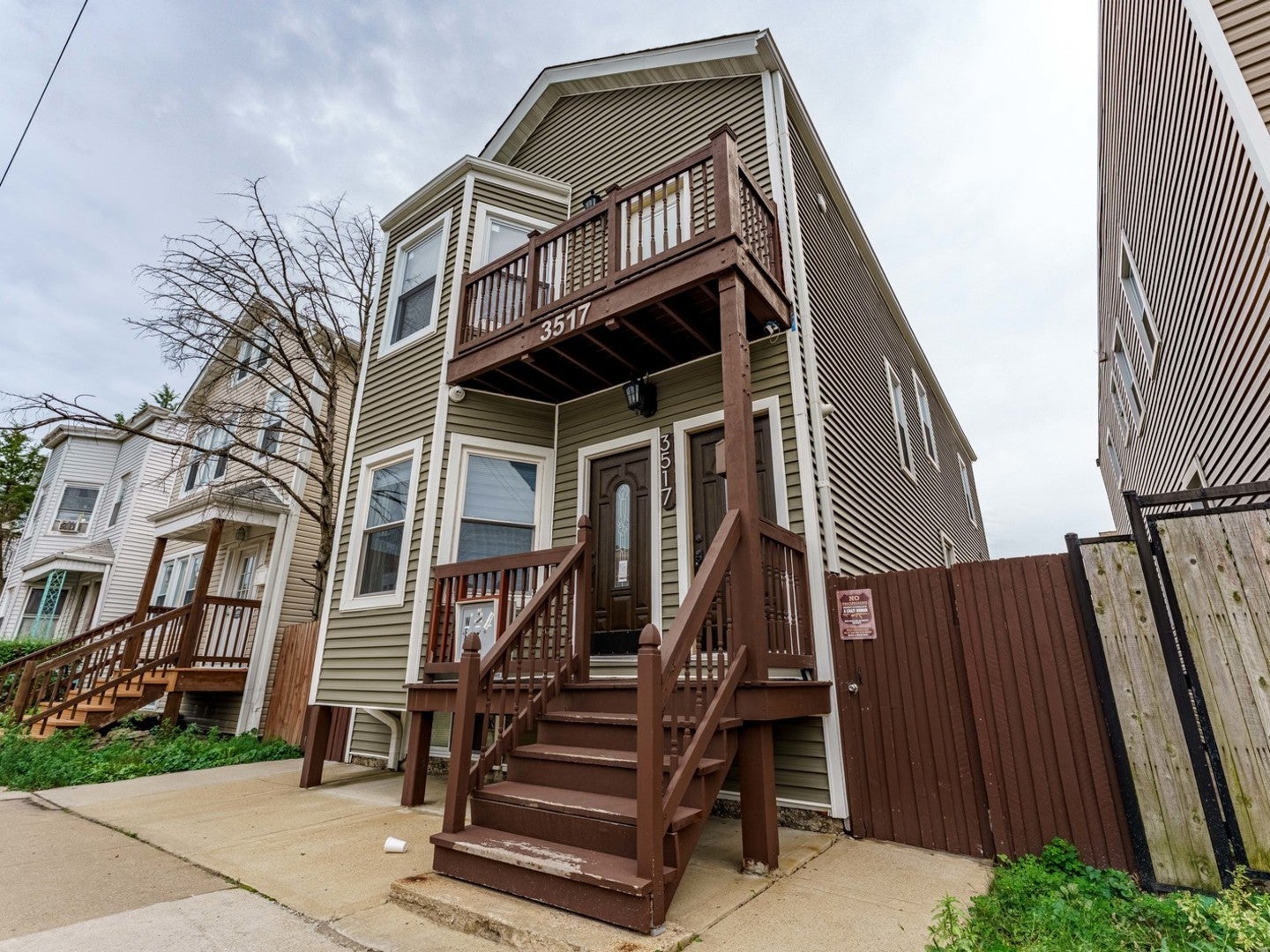 3517 W Diversey Avenue