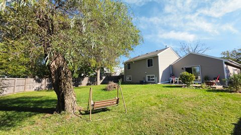 Tiny photo for 301 N Huntington Drive, McHenry, IL 60050 (MLS # 12488356)