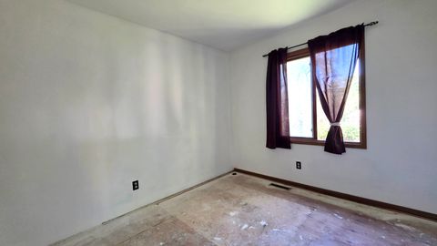 Tiny photo for 301 N Huntington Drive, McHenry, IL 60050 (MLS # 12488356)